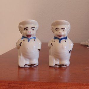 Vintage Shawnee Farmer Pig Salt & Pepper Shakers
